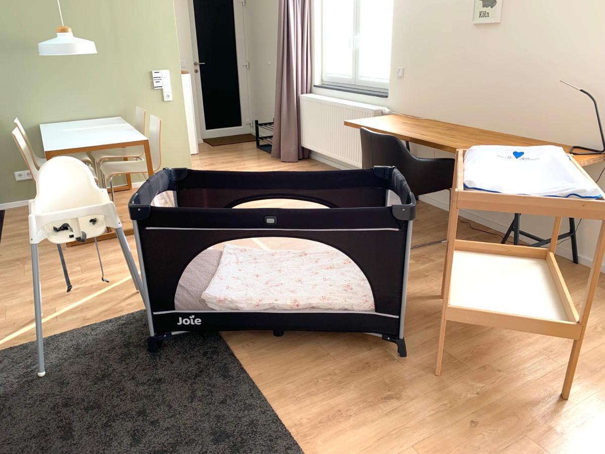 Alles Komplett - 2 Schlafzimmer, Grosse Kueche, Bad Кельн Екстер'єр фото